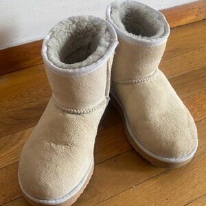 UGG Women's Classic Mini Winter Boots in Baby Blue - size 35 - as new interior!